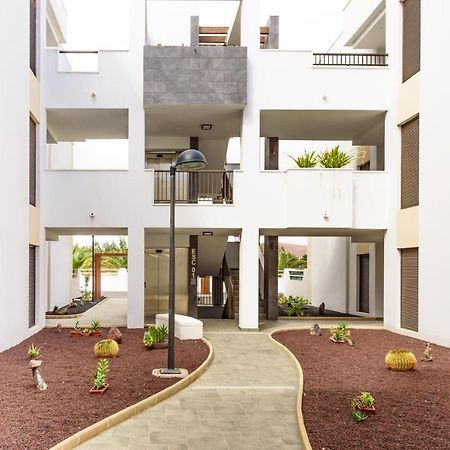 Modern Apartment In Residential Complex With Pools Costa De Antigua Dış mekan fotoğraf
